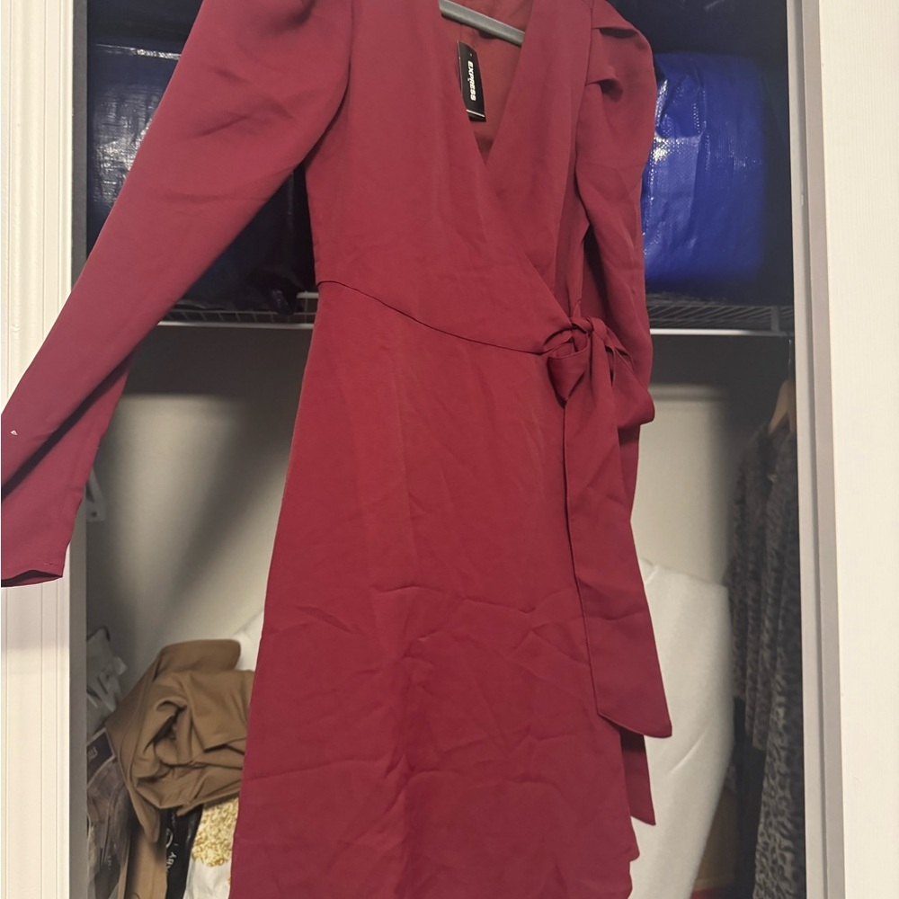 NWT Elegant Burgundy Wrap Dress - Picture 2 of 5